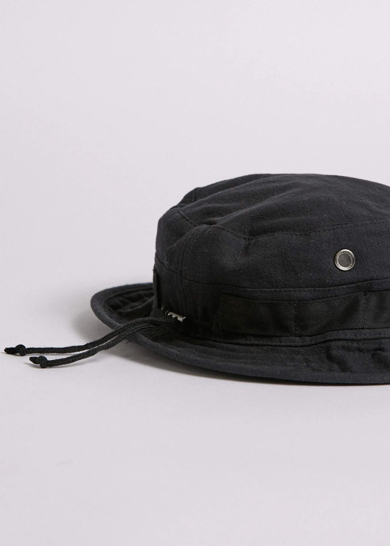 Afends Unisex Revved Up - Hemp Bucket Hat - Black