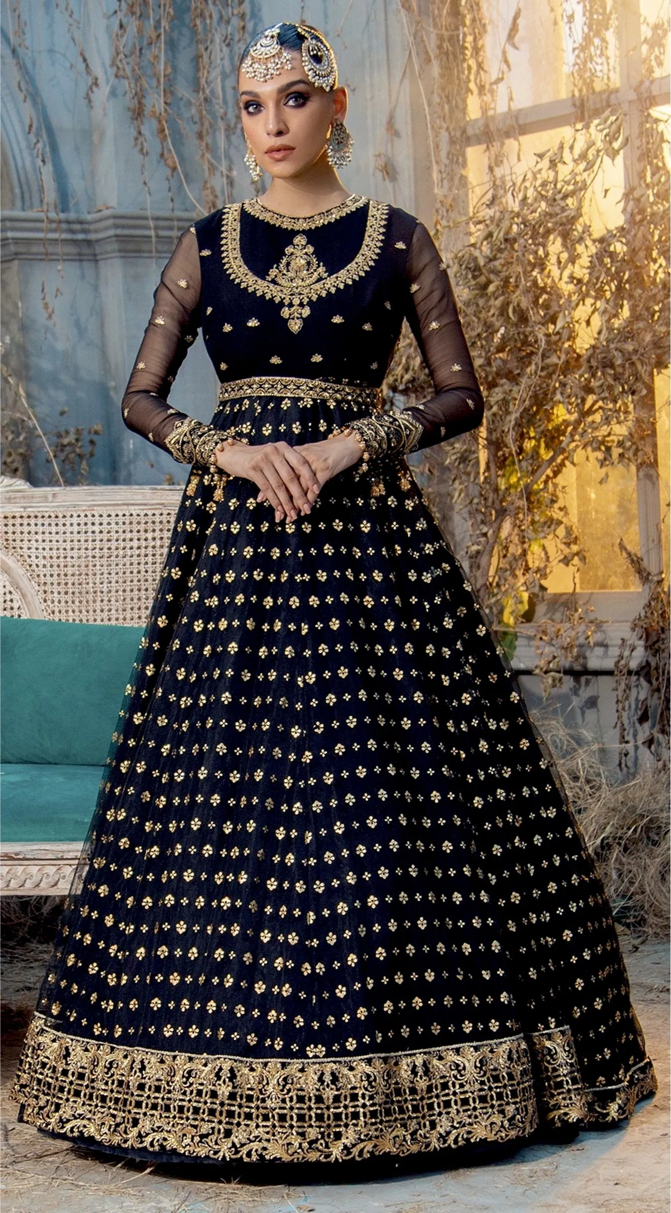 Anaya by Kiran Chaudhry · Velour De Fete Velvet Collection – ESMERALDA
