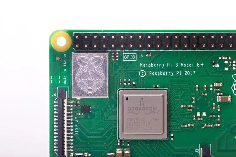 Raspberry Pi 3 Model B  1.4 GHz