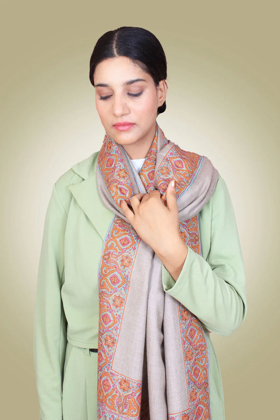 Saira Nude Beige Dourdar Sozni Embroidered Pashmina Shawl